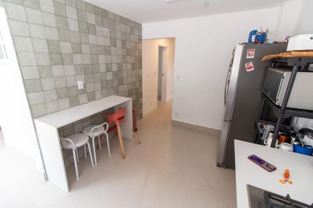 Casa de condomínio à venda com 250m², 4 quartos e 1 vagaCOZINHA