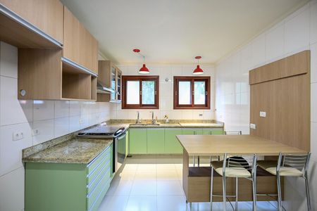 Casa de condomínio para alugar com 200m², 3 quartos e 3 vagasCozinha