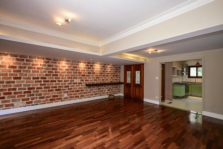 Casa de condomínio para alugar com 200m², 3 quartos e 3 vagasSala