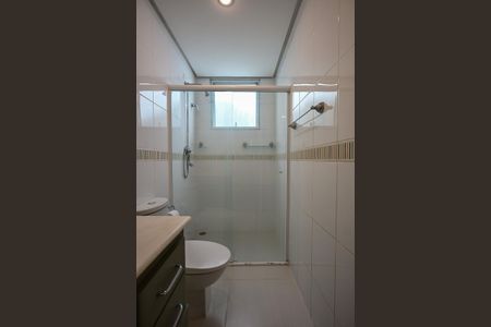 Casa de condomínio para alugar com 200m², 3 quartos e 3 vagasBanheiro