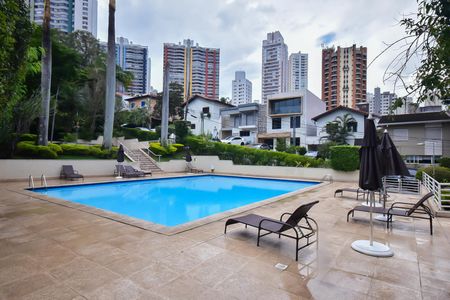 Casa de condomínio para alugar com 200m², 3 quartos e 3 vagasPiscina