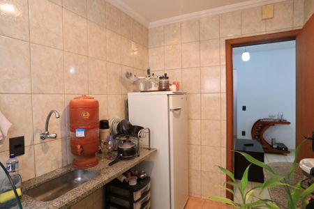 Apartamento para alugar com 47m², 3 quartos e 1 vaga Apartamento para alugar com 47m², 3 quartos e 1 vagaCozinha e Área de Serviço