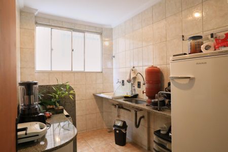 Apartamento para alugar com 47m², 3 quartos e 1 vaga Apartamento para alugar com 47m², 3 quartos e 1 vagaCozinha e Área de Serviço