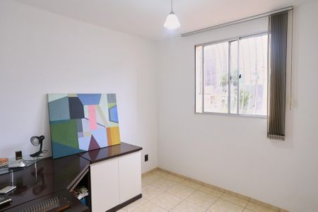 Apartamento para alugar com 47m², 3 quartos e 1 vaga Apartamento para alugar com 47m², 3 quartos e 1 vagaQuarto