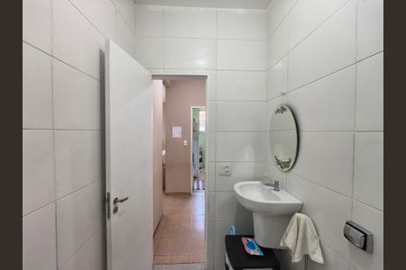 Casa à venda com 120m², 2 quartos e sem vagaBanheiro Social
