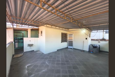 Casa à venda com 120m², 2 quartos e sem vagaTerraço