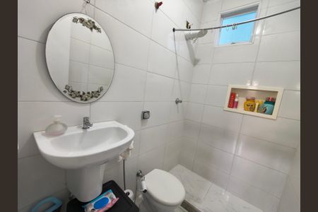 Casa à venda com 120m², 2 quartos e sem vagaBanheiro Social