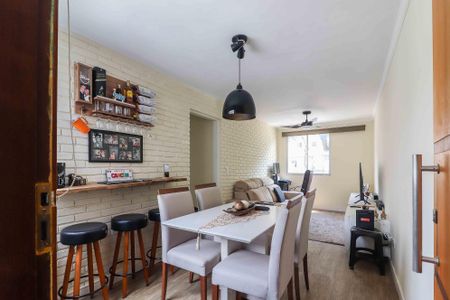 Sala de apartamento à venda com 2 quartos, 56m² em Jardim Jaqueline, São Paulo