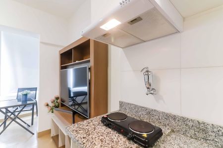 Studio para alugar com 25m², 1 quarto e 1 vaga Studio para alugar com 25m², 1 quarto e 1 vagaStudio - Quarto e Cozinha