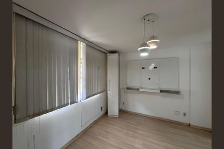 Casa de condomínio para alugar com 480m², 3 quartos e 2 vagasSuíte 2