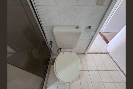 Casa de condomínio para alugar com 480m², 3 quartos e 2 vagasSuíte 3 - Banheiro