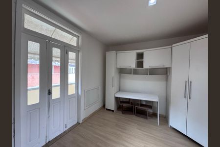 Casa de condomínio para alugar com 480m², 3 quartos e 2 vagasSuíte 3