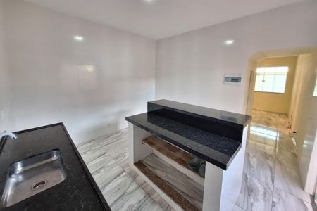 Cozinha de casa para alugar com 2 quartos, 130m² em Jardim Primavera, Duque de Caxias