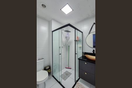 Apartamento à venda com 60m², 2 quartos e 1 vaga Apartamento à venda com 60m², 2 quartos e 1 vagaBanheiro da Suíte 1