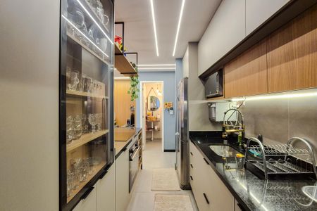 Apartamento à venda com 60m², 2 quartos e 1 vaga Apartamento à venda com 60m², 2 quartos e 1 vagaCozinha - Armários