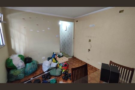Casa para alugar com 56m², 2 quartos e sem vagaSala