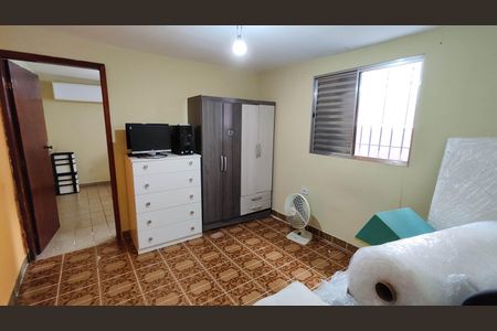 Casa para alugar com 56m², 2 quartos e sem vagaQuarto 1