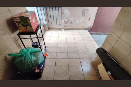 Casa para alugar com 56m², 2 quartos e sem vagaÁrea de Serviço