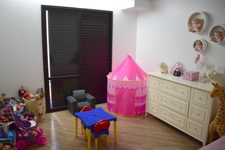 Apartamento para alugar com 340m², 3 quartos e 2 vagasQuarto