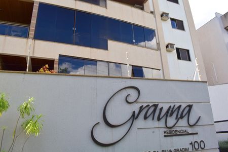 Apartamento para alugar com 340m², 3 quartos e 2 vagasFachada