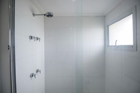 Apartamento à venda com 133m², 3 quartos e 3 vagasBanheiro da Suíte 2