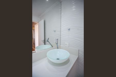 Apartamento à venda com 133m², 3 quartos e 3 vagasBanheiro da Suíte 2