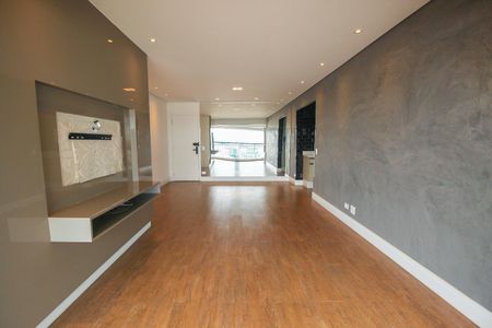 Apartamento à venda com 133m², 3 quartos e 3 vagasSala