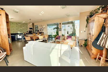 Apartamento à venda com 300m², 4 quartos e 3 vagas