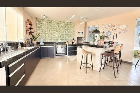 Apartamento à venda com 300m², 4 quartos e 3 vagas