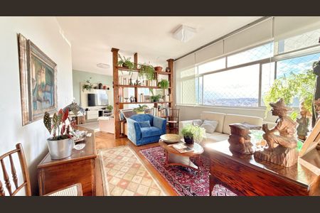 Apartamento à venda com 300m², 4 quartos e 3 vagas