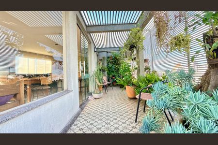 Apartamento à venda com 300m², 4 quartos e 3 vagas