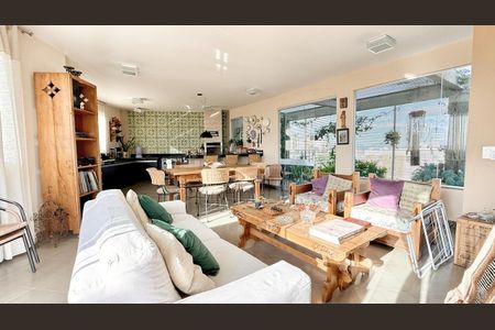 Apartamento à venda com 300m², 4 quartos e 3 vagas