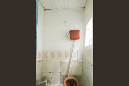 Banheiro de casa para alugar com 1 quarto, 25m² em Casa Grande, Diadema