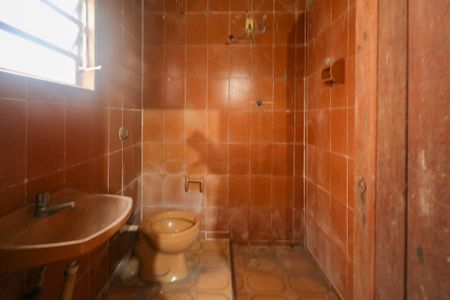 Banheiro de casa para alugar com 1 quarto, 25m² em Casa Grande, Diadema