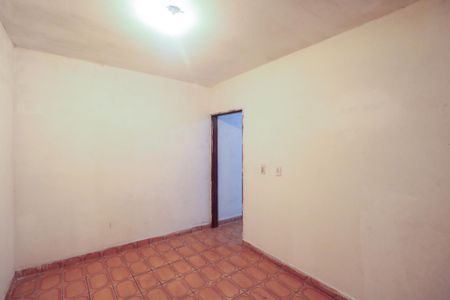 Quarto de casa para alugar com 1 quarto, 25m² em Casa Grande, Diadema
