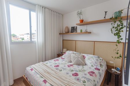 Quarto 1 de apartamento à venda com 2 quartos, 52m² em Santo André, Belo Horizonte