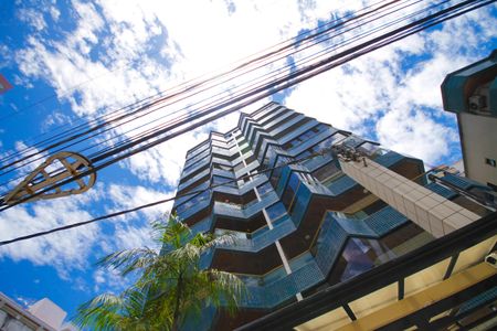 Fachada de apartamento para alugar com 1 quarto, 60m² em Aviação, Praia Grande