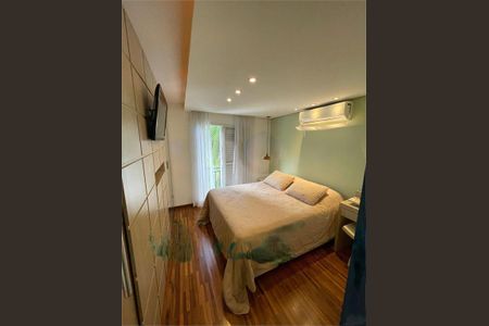 Casa à venda com 3 quartos, 190m² em Liberdade, São Paulo