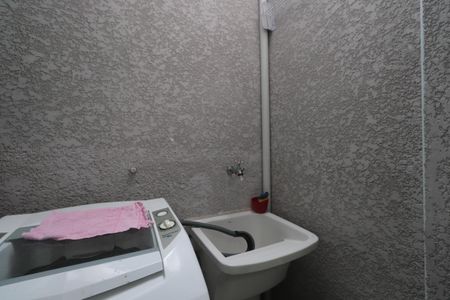 Apartamento para alugar com 40m², 2 quartos e 1 vagaÁrea de Serviço