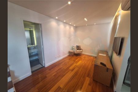 Apartamento à venda com 2 quartos, 70m² em Moema, São Paulo