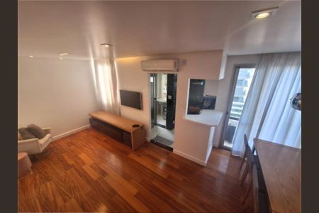 Apartamento à venda com 2 quartos, 70m² em Moema, São Paulo