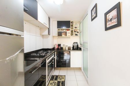 Apartamento à venda com 48m², 2 quartos e 1 vagaCozinha e Área de Serviço