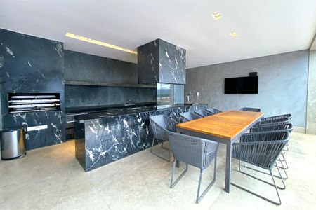 Apartamento à venda com 240m², 4 quartos e 5 vagasÁrea comum - Espaço Gourmet