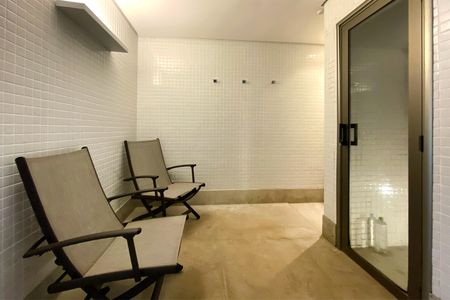 Apartamento à venda com 240m², 4 quartos e 5 vagasÁrea comum - Spa