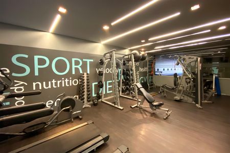 Apartamento à venda com 240m², 4 quartos e 5 vagasÁrea comum - Academia