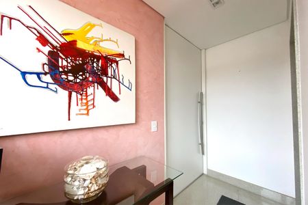 Apartamento à venda com 240m², 4 quartos e 5 vagasHall