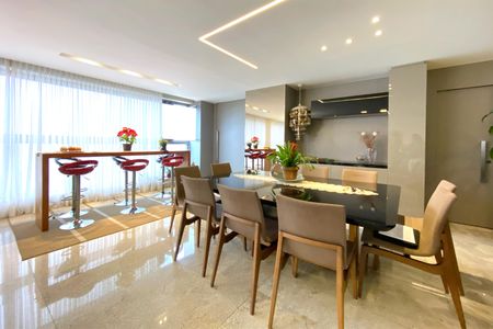 Sala de Jantar de apartamento à venda com 4 quartos, 240m² em Santa Lúcia, Belo Horizonte