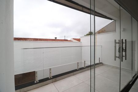 Casa de condomínio para alugar com 140m², 4 quartos e 2 vagasQuarto 4 - Suíte