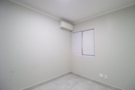 Casa de condomínio para alugar com 140m², 4 quartos e 2 vagasQuarto 2