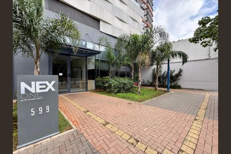 Studio para alugar com 27m², 0 quarto e sem vaga Studio para alugar com 27m², 0 quarto e sem vagaFachada